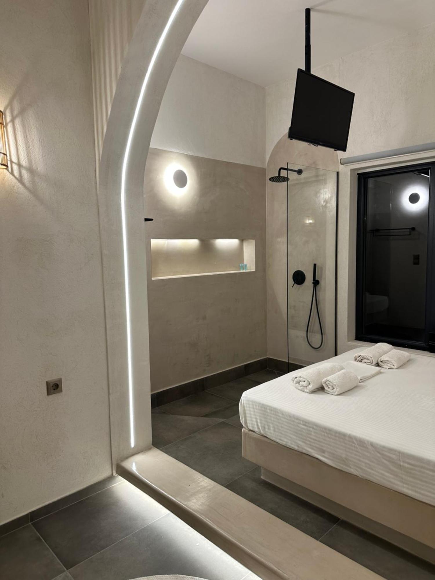 Blue Sky Apartment Chora  Ngoại thất bức ảnh