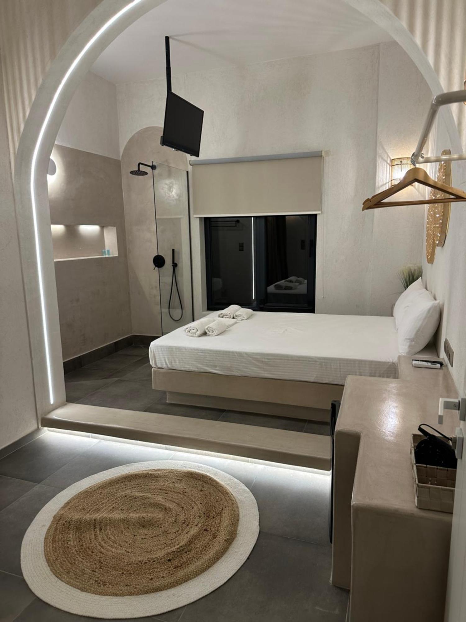 Blue Sky Apartment Chora  Ngoại thất bức ảnh